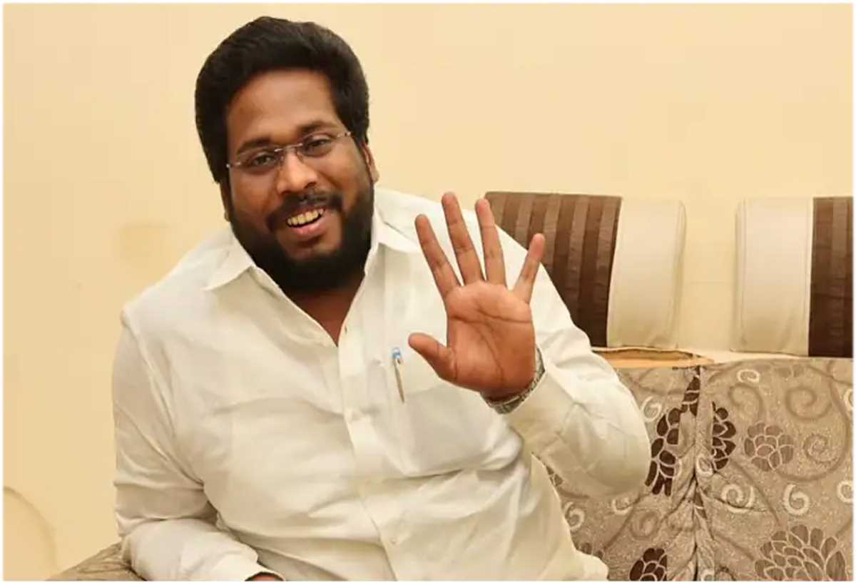 तमिलनाडु बीजेपी को झटका : निलंबित ओबीसी मोर्चा नेता तिरुचि सूर्या ने दिया इस्तीफा तमिलनाडु बीजेपी को झटका : निलंबित ओबीसी मोर्चा नेता तिरुचि सूर्या ने दिया इस्तीफा